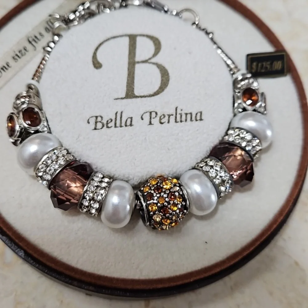 NWT BELLA PERLINA BROWN GOLD WHITE PEARL SILVER‎ CHARM BRACELET
